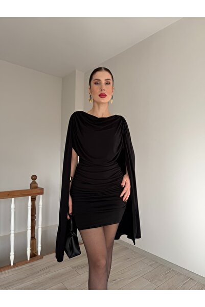 YK FASHION Pelerin Kollu Mini Elbise