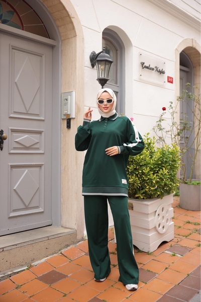 Wovi Moda Women's Hijab Tracksuit Set Double Suit Zippered Collar