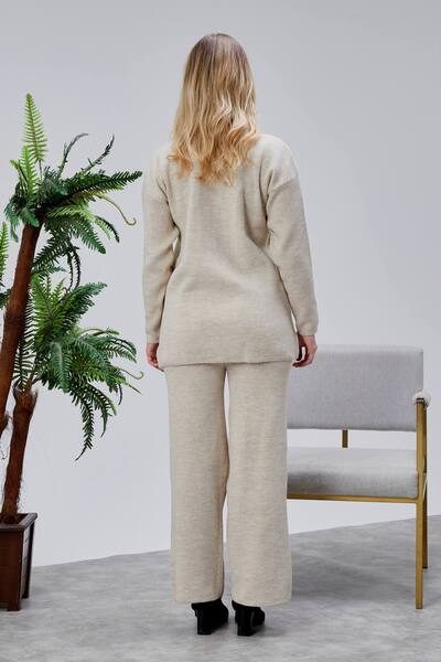 Jinx Wear Fashion Butterfly Lace Pearl Detail 2-Piece Acrylic Women's Knitwear Set