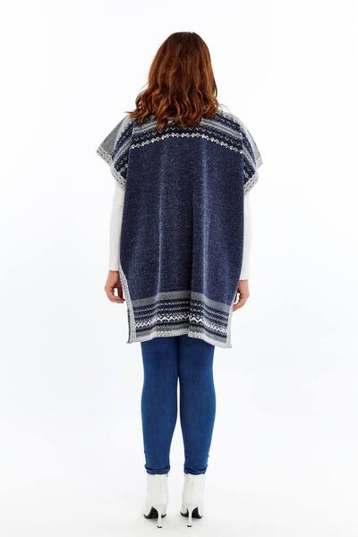 Laden Knitwear Women's Plus Size Bearded Poncho Bat Sleeve Winter Woolen Very Thick Oversized Mom Cardigan