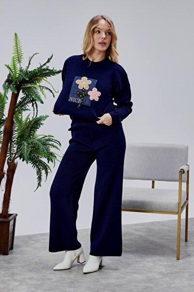 Jinx Wear Fashion Jeans Applique Pearl Detail 2 Piece Acrylic Women's Knitwear Set