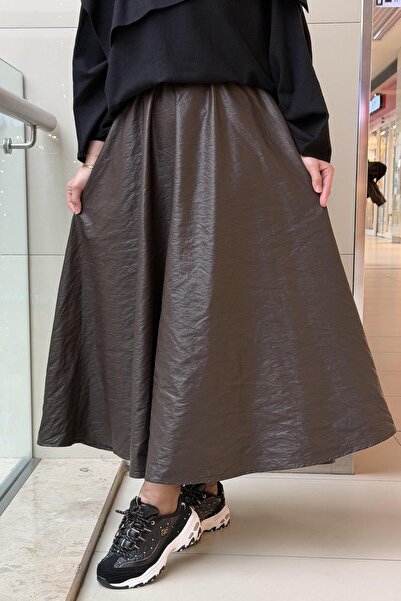 Ghisa Leather Look Skirt with Elastic Waist