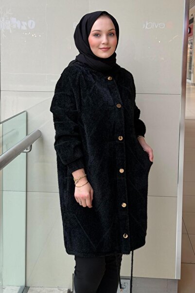 Ghisa Zigzag Patterned Angora Coat with Hooded Snaps