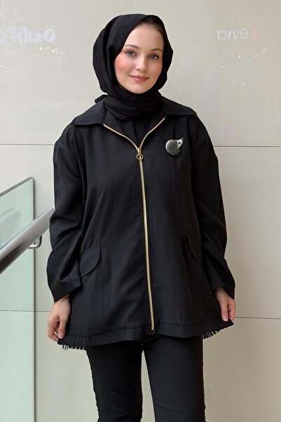 Ghisa Hooded Lining Striped Brooch Jacket