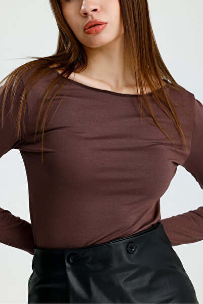 let s shine Kayak Neck Finger Passing Body