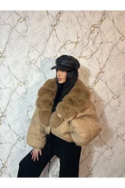 Demhana Boutique Faux fur jacket