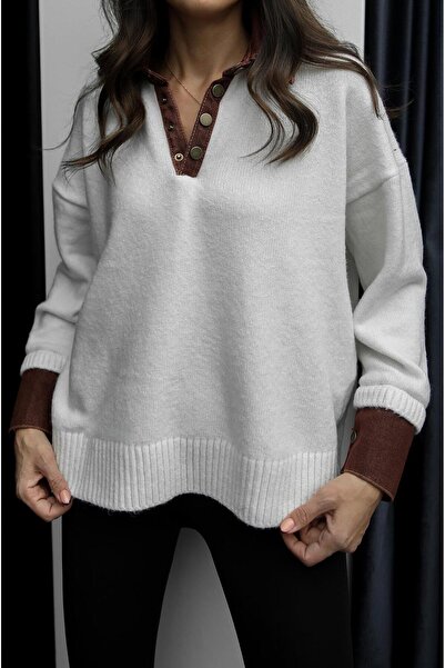 Havoş Ecru Collar and Sleeves Denim Detailed Sweater