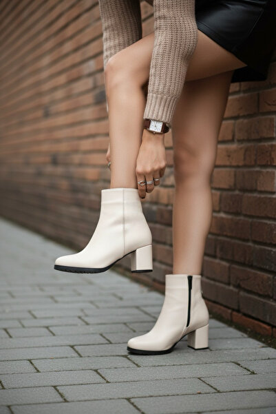 NOVELLAM SHOES Kadın Liivaa Bej Cilt Topuklu Kısa Bot