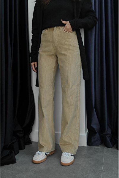 Havoş Beige Velvet Straight Pants