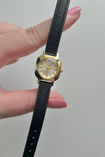 captiva Gold Renkli Minimal Kare Kadran Deri Kordon Kadın Kol Saati