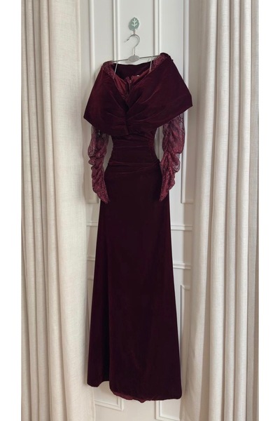 hind fashion Burgundy velvet evening dress