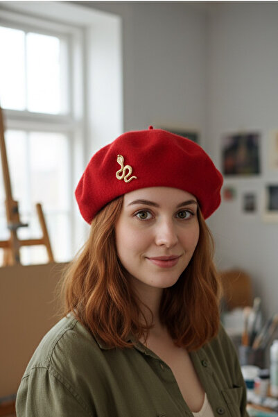 Modex Brooch Detail French Painter Felt Beret