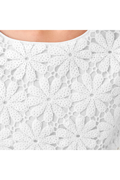 Juniors All-Over Embellished Top with Short Sleeves