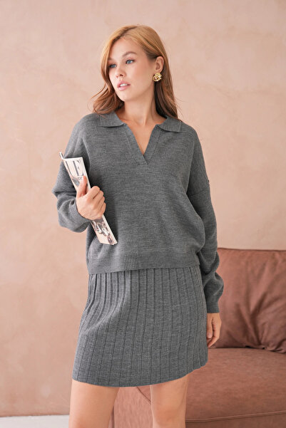 Park Karon Women's Polo Neck Half Placket Sweater Skirt Two-Piece Knitwear Set