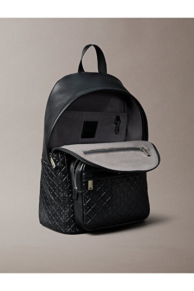 Calvin Klein Σακίδιο πλάτης με ανάγλυφο λογότυπο και ρυθμιζόμενο ιμάντα ώμου LV04D3202GUB1 Ανδρικό ΣΑΚΙΔΙΟ ΠΛΑΤΗΣ