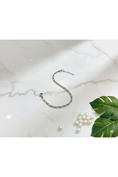 Çağla Accessories سوار فضي اللون بتفاصيل سلسلة مستطيلة رفيعة وأنيقة