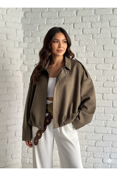 hazelin Γυναικείο σκούρο μπεζ δερμάτινο μπουφάν με oversized φερμουάρ και κούμπωμα χωρίς τσέπες HZL25W-BD107301