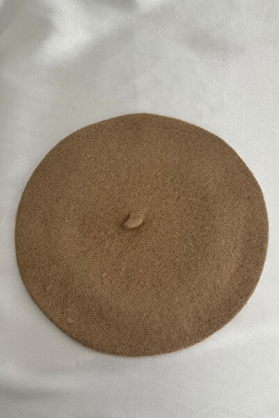 Modex Brooch Detail French Painter Felt Beret