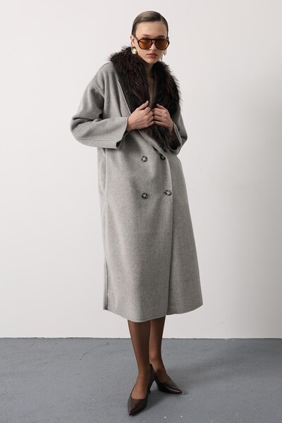 cemo Kaşe Coat Long Model with Fur Collar Detail