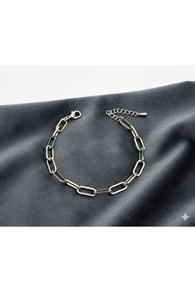 Çağla Accessories سوار فضي اللون مع تفاصيل دائرية رقيقة وأنيقة