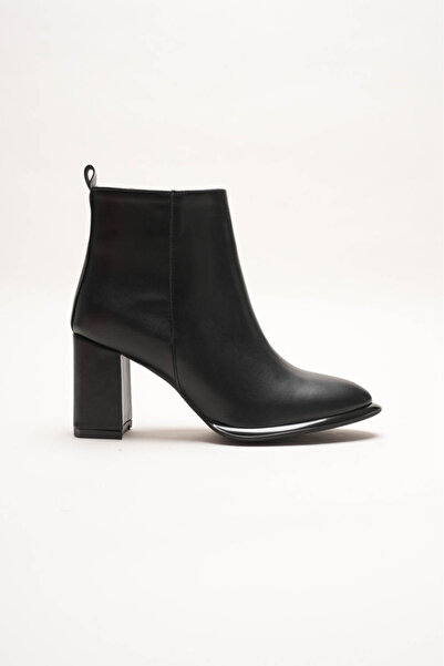 Lizzu Women's Black Thick Heeled Zippered Winter Boots & Faux Leather Ankle Bootie Julian