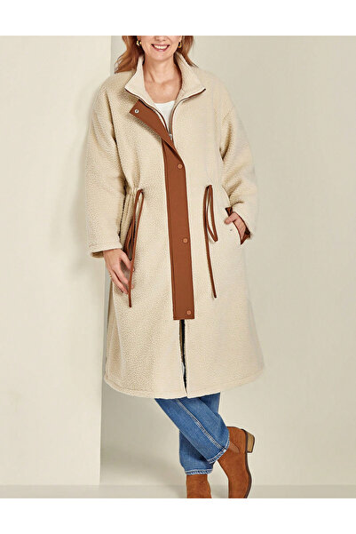 Sheya Shein Curve+ jacket, cream