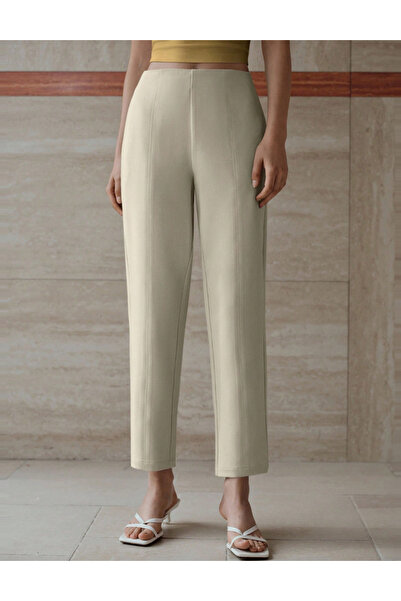 Sheya Shein MOTF pants, beige