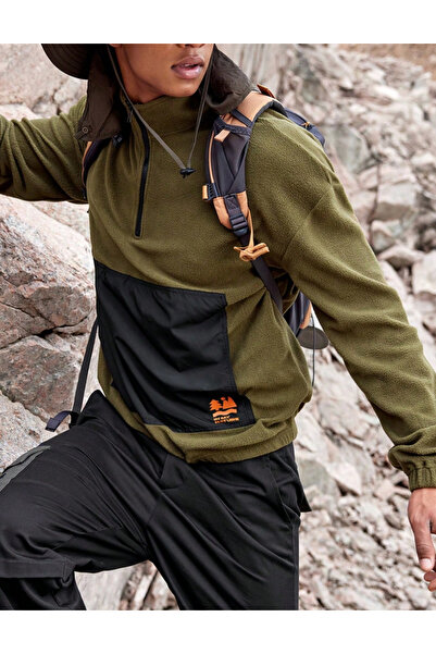 Sheya Shein zip-up blouse, green