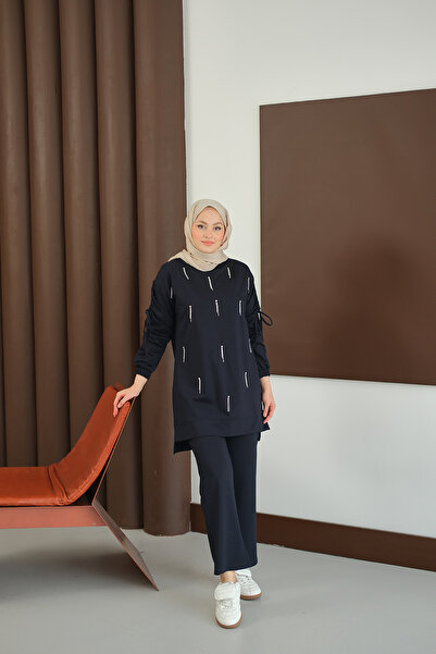 LOCCO Women's Stone Detail Suit Navy Blue