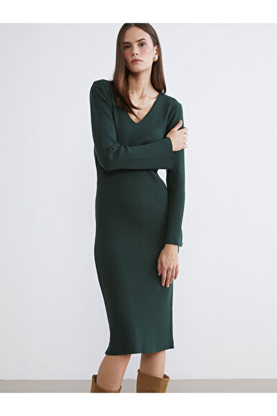 LC Waikiki Lcw Vision Green V-Neck Corded Fabric Knitwear Dress