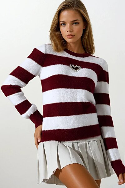 VAGGON Women's Burgundy-White Heart Detailed Stone Embroidered Striped Knitwear Sweater Vs01646
