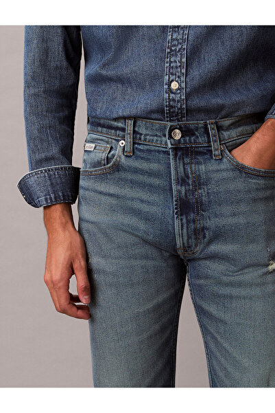 Calvin Klein Standard Straight Fit Jeans