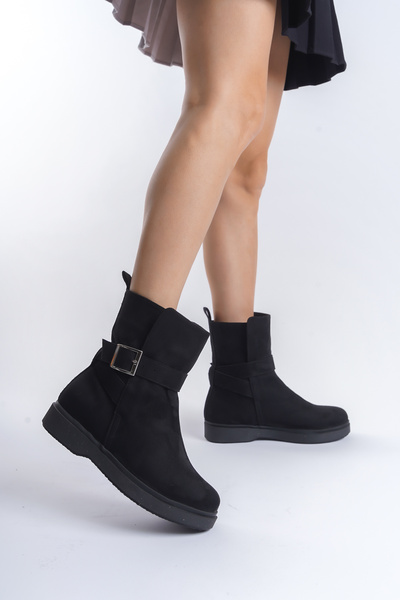 Redoxy Women's Special Design Oval Toe Buckle Detailed Suede Boots