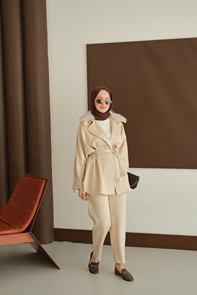 LOCCO Women's Sleeves Zipper Detail Suit Cream