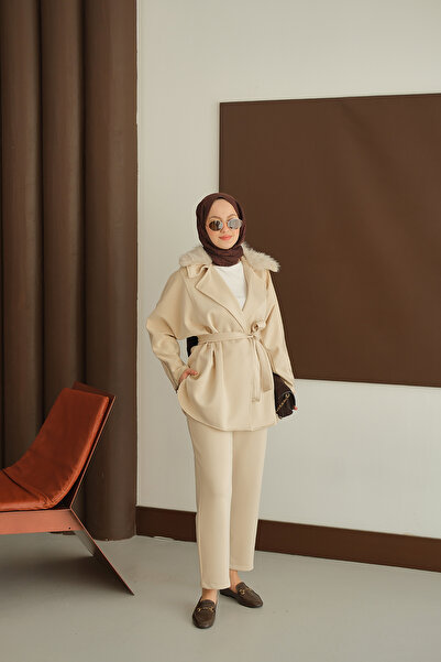 LOCCO Women's Sleeves Zipper Detail Suit Cream