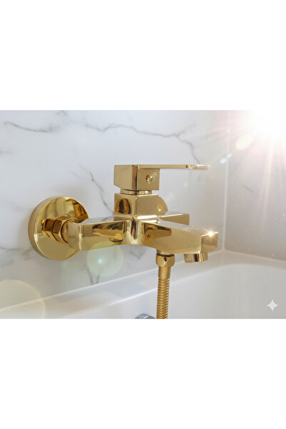 EMFA AKSESUAR Gold Square Bathroom Faucet - Gold Gold Square Modern Bathroom ...