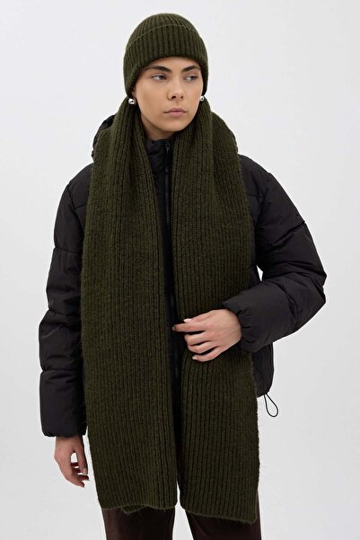 Buly Ribbed Knitted Scarf