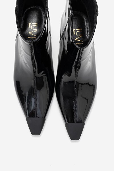 LuviShoes Γυναικείες μπότες με λεπτό τακούνι RASSEL Μαύρες λουστρίνι με ματ μύτη