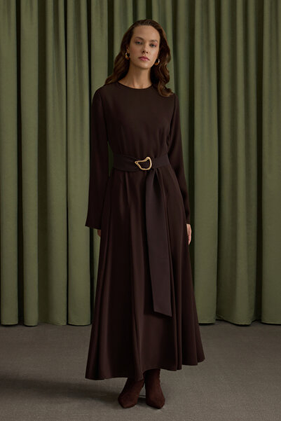 Aker Metal Tokalı Krep Elbise