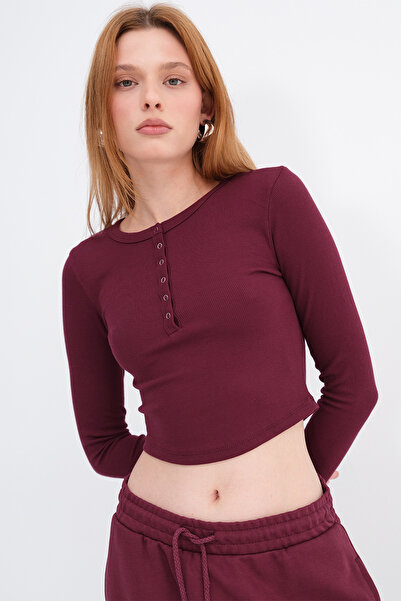 Addax Modal Blouse with Snap Buttons on the Collar B0419