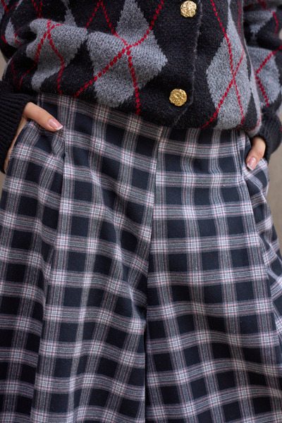 KÜÇÜĞÜM BUTİK Siyah-Bordo Kareli Çift Pileli Ekose Pantolon