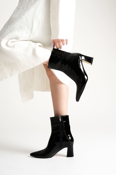 MARCHEO Nadia Women's Black Patent Leather Thick Heeled Winter Boots