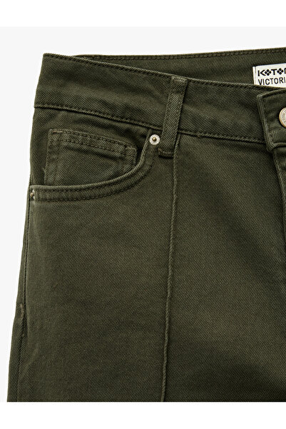 Koton Παντελόνι τζιν με ραβδώσεις με λεπτή εφαρμογή - Flare Jeans