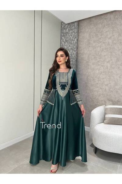 TREND Long Green Embroidered Jalabiya