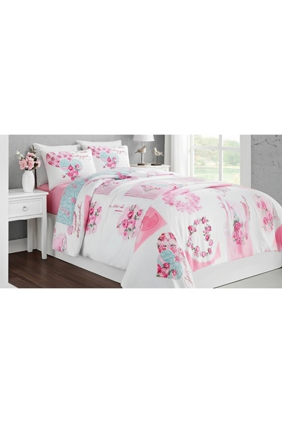 AL-SARIHI GROUPS Turkish two-piece quilt, 5 pieces