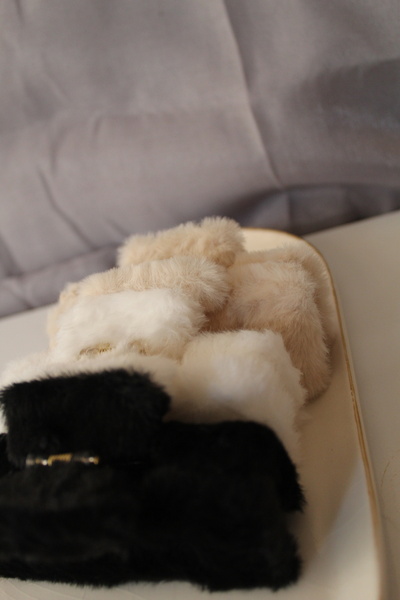 Kudi 3-Piece Latch Plush Buckle Set