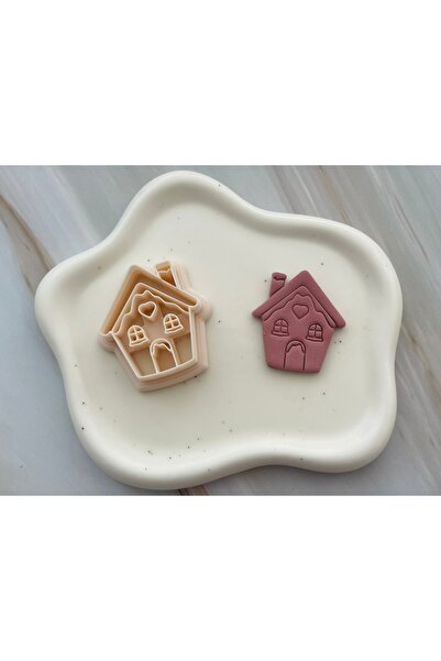 Lena Gift Store Mini House Shaped Cookie and Clay Mold