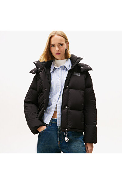 Tommy Hilfiger Kadın Marka Logolu Normal Kesimli Dik Yakalı Çıkarılabilir Kap...