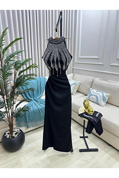 RUANI BIUTI Elegant embroidered dress