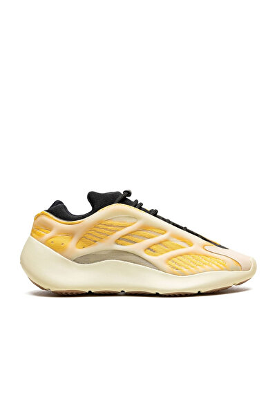 YEEZY Pantofi Sport Boost 700 V3 Mono Safflower Galben